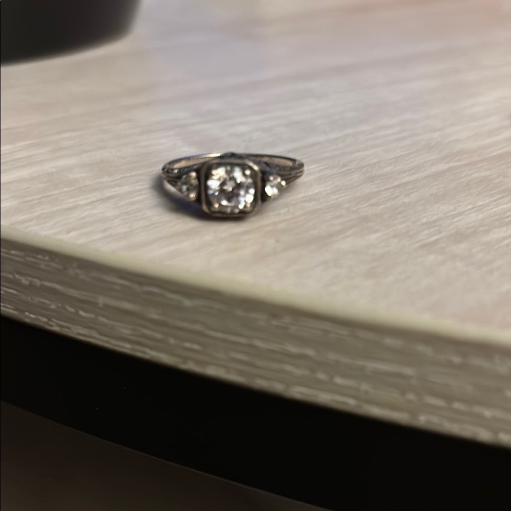 Elegant Silver Ring with White Sapphirea